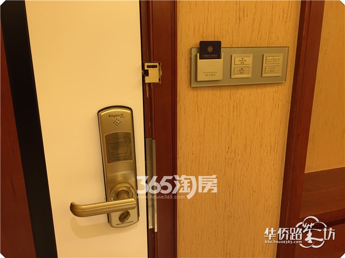 水晶蓝湾内部!高清!无码!大图!小编混了朋友开