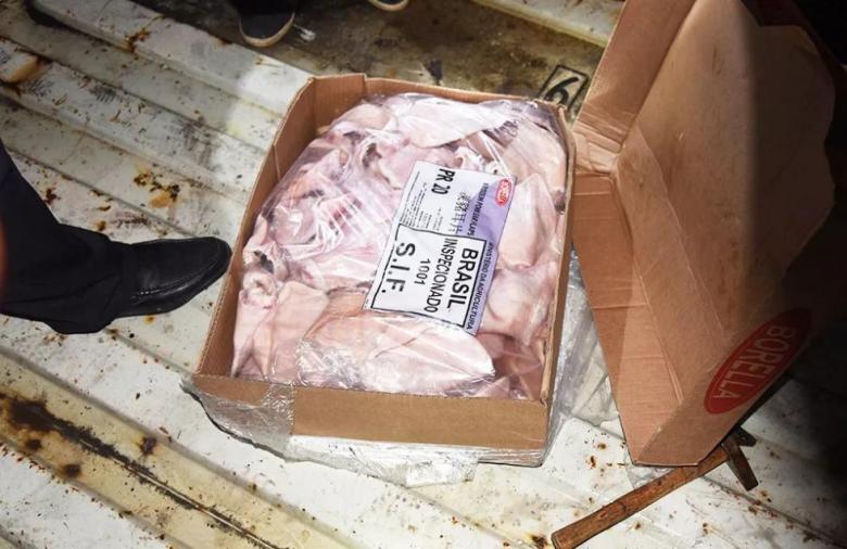 730吨、案值1500万元!中山警方截获大批走私冻肉,这些鸡翅、猪脚不要吃 730吨、案值1500万元!中山警方截获大批走私冻肉,这些鸡翅、猪脚不要吃