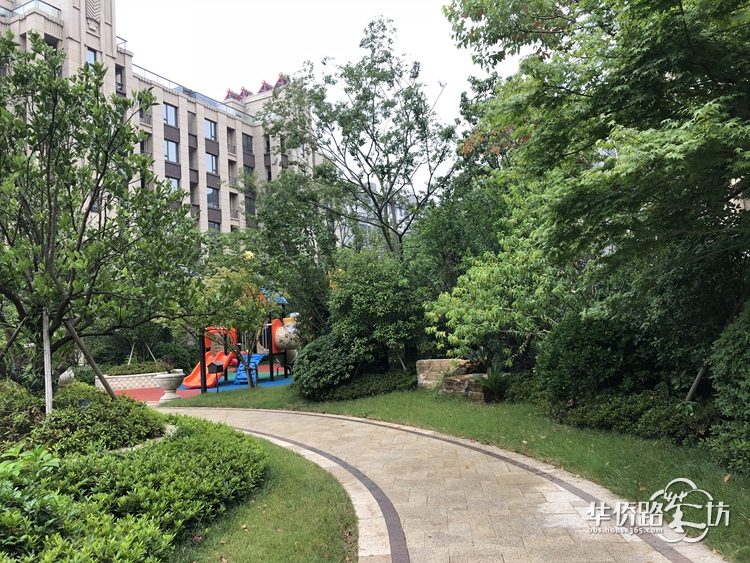 【面面看房】之明发香山郡,低密度花园洋房,入手老山板块最低门槛! 【面面看房】之明发香山郡,低密度花园洋房,入手老山板块最低门槛!