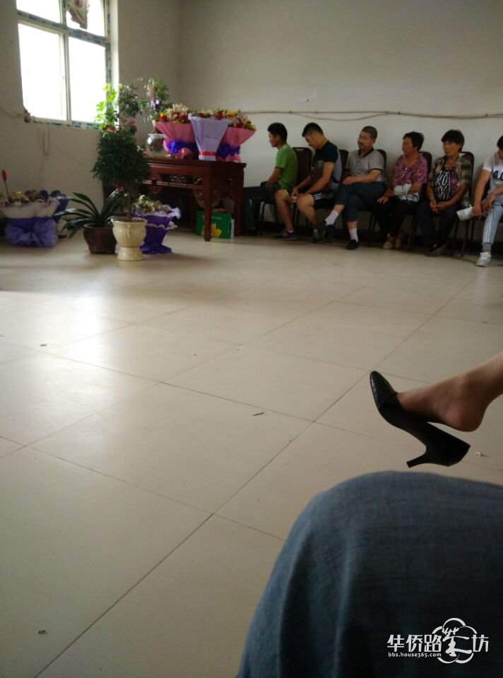 房奴们醒醒吧!看看农村一个大仙年收入500万!