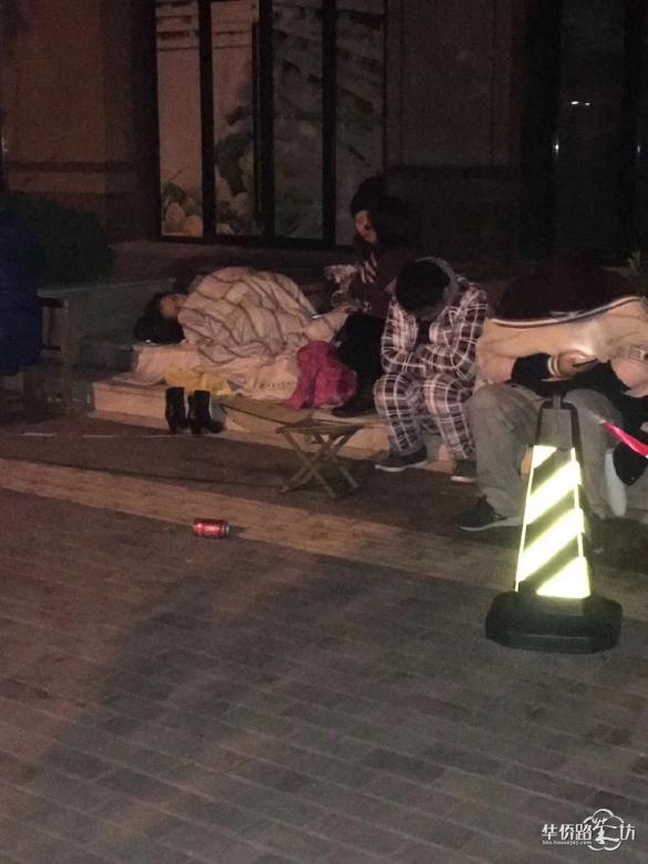直击:河西10盘今天集中登记!哪家楼盘热度最高?哪家楼盘最难买到? 直击:河西10盘今天集中登记!哪家楼盘热度最高?哪家楼盘最难买到?