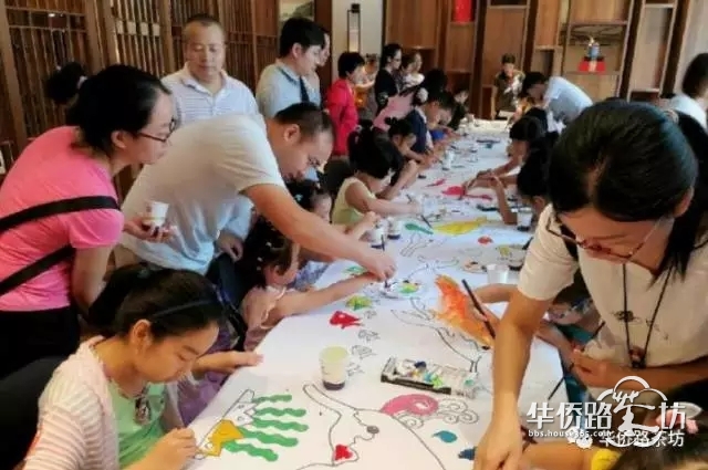 【约“绘”春天】4月14日,复地宴南都举办长卷手绘亲子DIY活动啦,一起用画笔记录美丽的春天吧! 【约“绘”春天】4月14日,复地宴南都举办长卷手绘亲子DIY活动啦,一起用画笔记录美丽的春天吧!