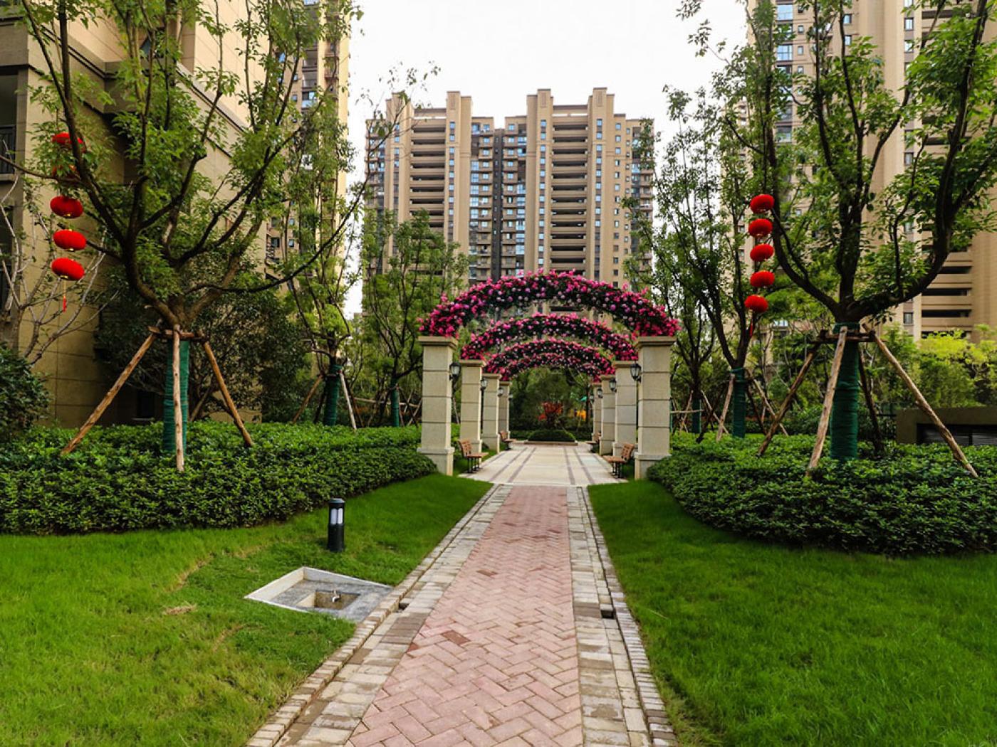 仙林湖万达茂旁 新城香悦澜山 满两年 金中金小 三房 诚售