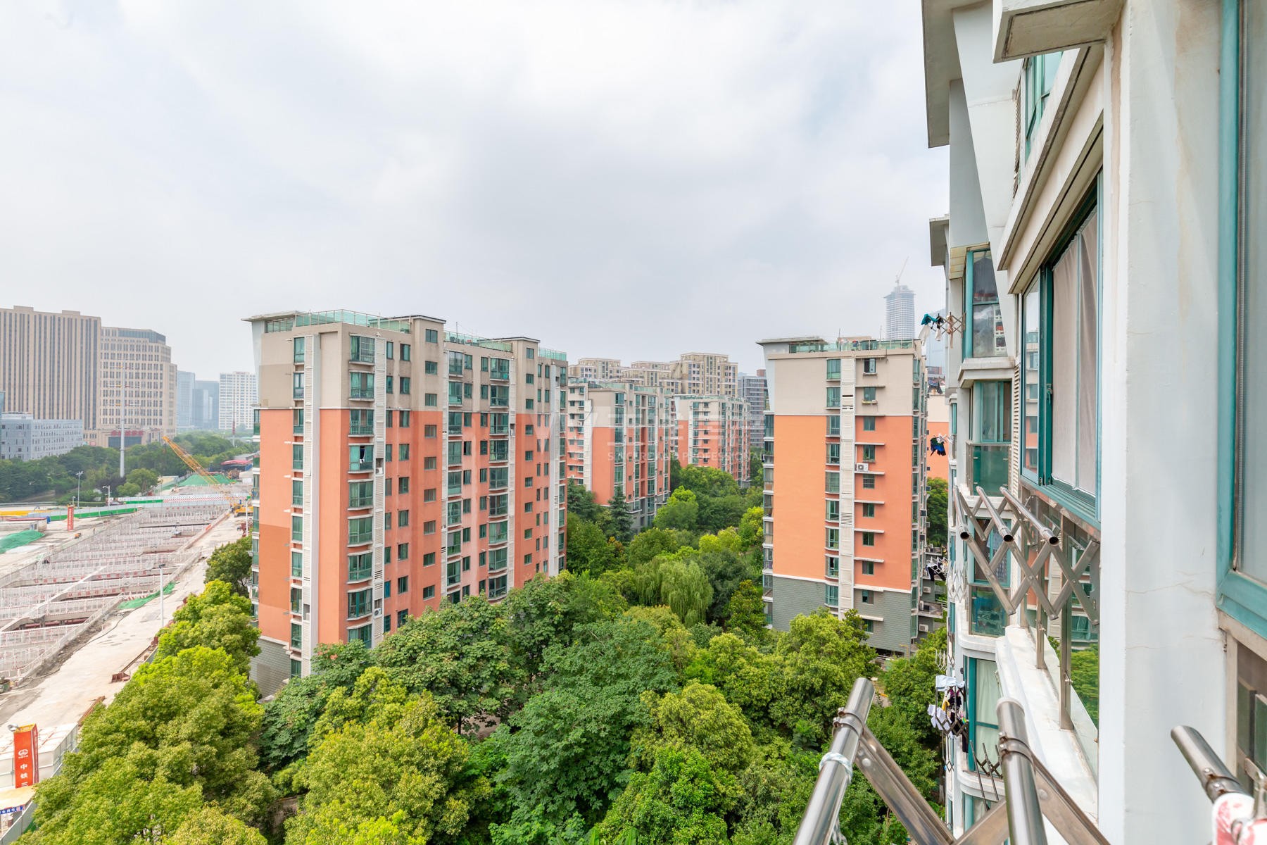 兴元嘉园拉德芳斯 新城本部校区 南北通透价格含车位中胜