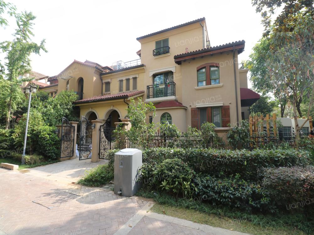 居家陪读好房 小区环境好 拎包入住 停车方便_南京建邺区金基汇锦国际