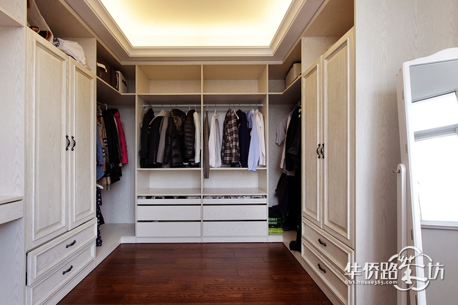 > 订制家具应如何摆脱四大误区