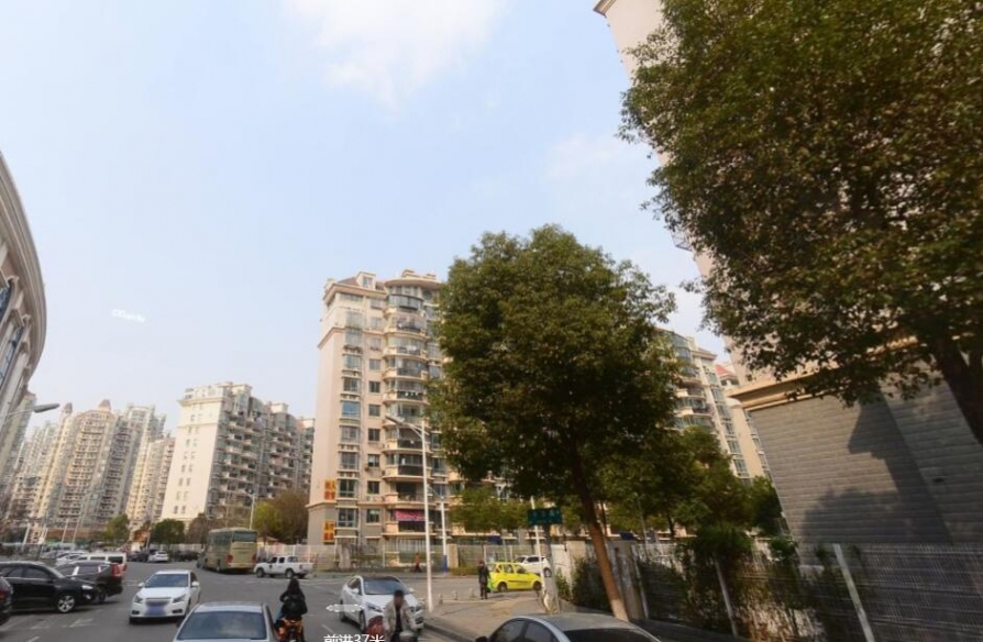 浦口区桥北明发滨江新城二期28.61㎡精装3室2厅